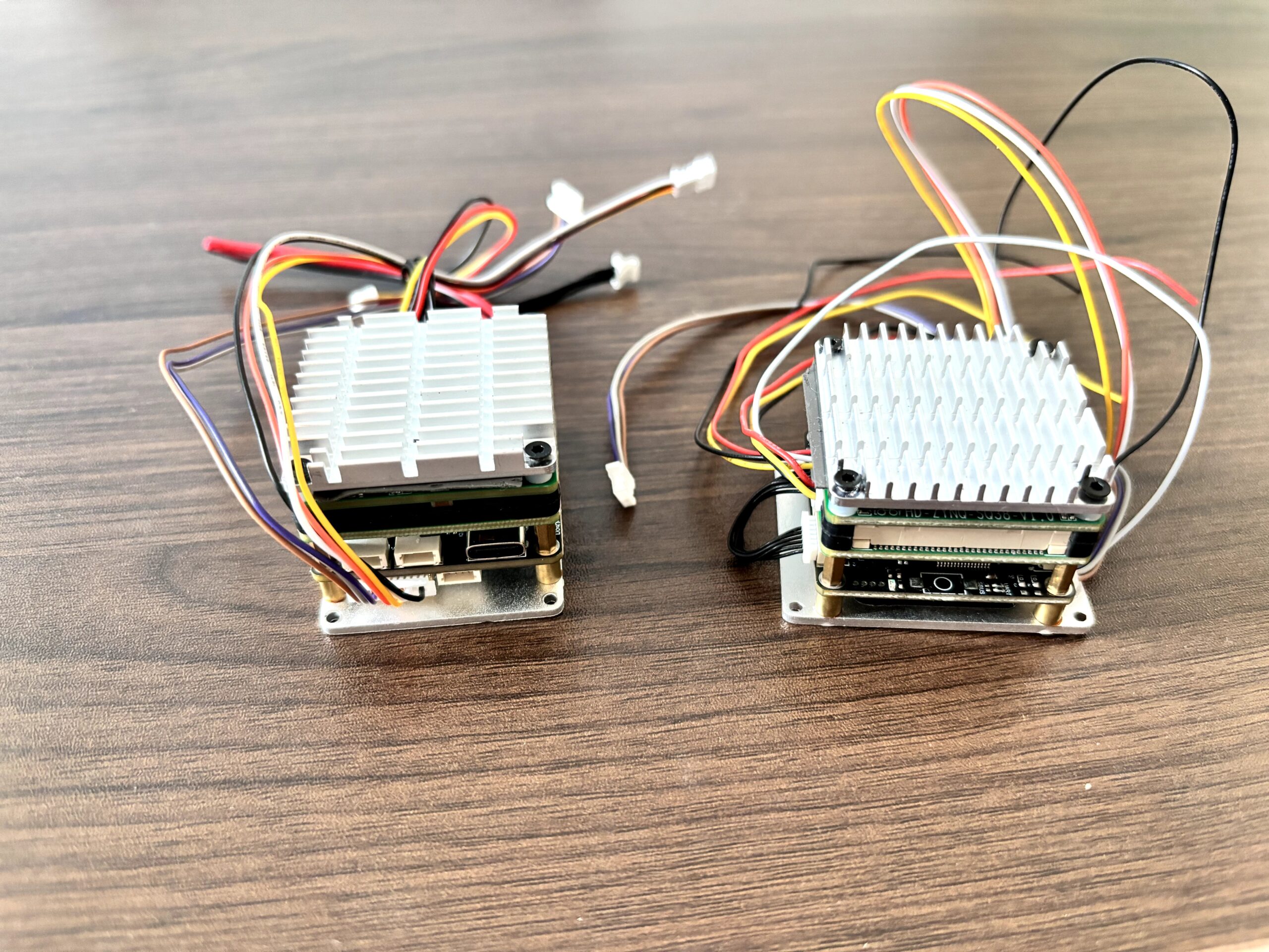 FPV AI Locking System This FPV AI Locking System is equipped with an intelligent tracker that uses advanced target tracking algorithms to lock onto stationary or moving targets. The AI locking feature significantly enhances the efficiency of drone missions, addressing the challenges faced by traditional drones in tracking targets in complex environments. It can accurately track and guide targets without GPS signals by determining flight posture information through sensors and image recognition technologies.